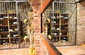 Cantina dei vini Ristorante Taverna del Ghiottone Fano 